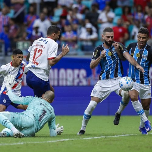 Bahia empata com o Grêmio e chega a sete jogos sem vencer