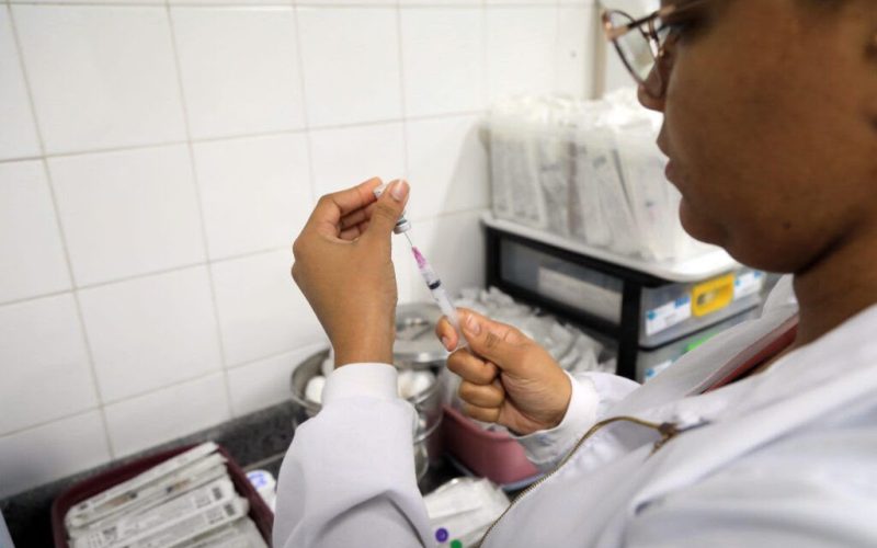 Vacina contra gripe é liberada para toda a população em Salvador