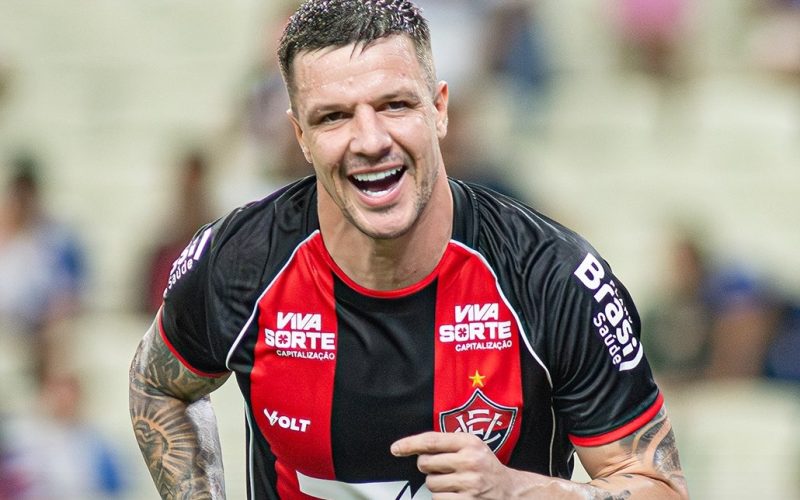Vitória vence o Fortaleza e abre vantagem na final do Nordestão