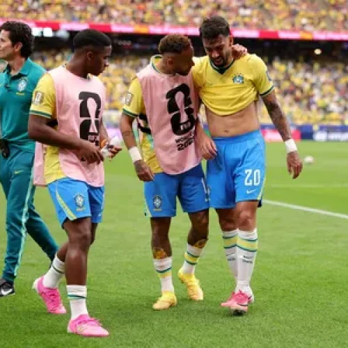 Assim como Raphinha, Paquetá pode virar desfalque do Brasil na Copa
