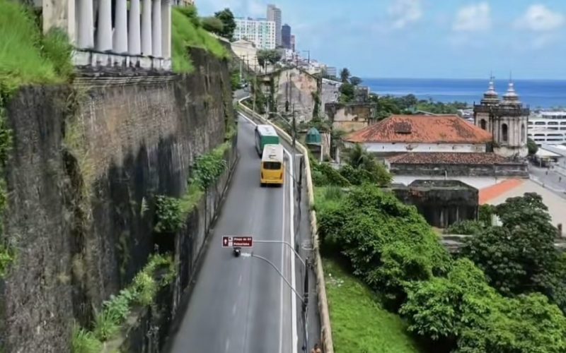 Saiba quais as linhas de ônibus serão afetadas com a Interdição Temporária da Ladeira da Montanha desta sexta (10)