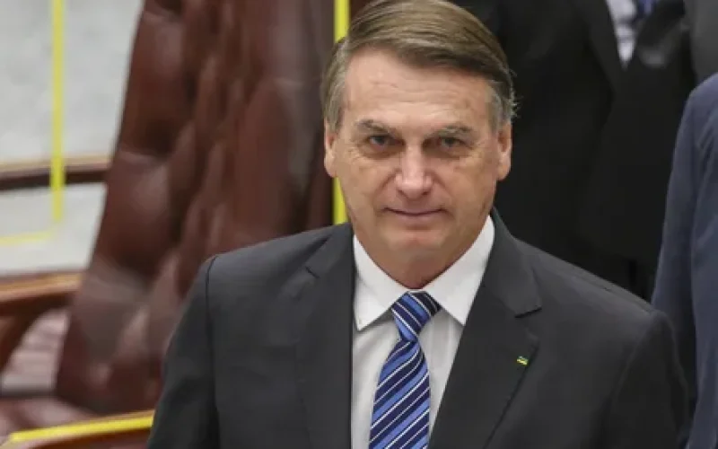 PT pede ao STF fim da prisão domiciliar de Bolsonaro após carta