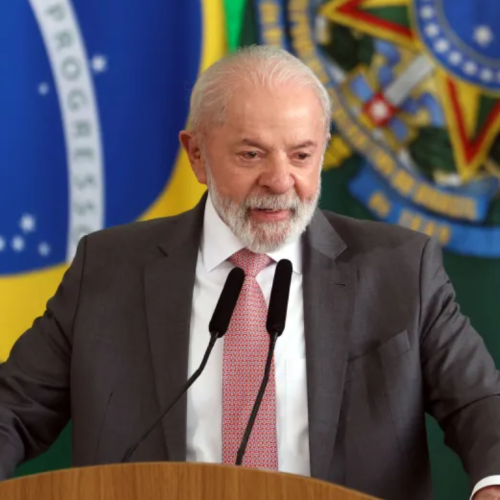 Lula oficializa “Pix da Pensão” com cobrança automática