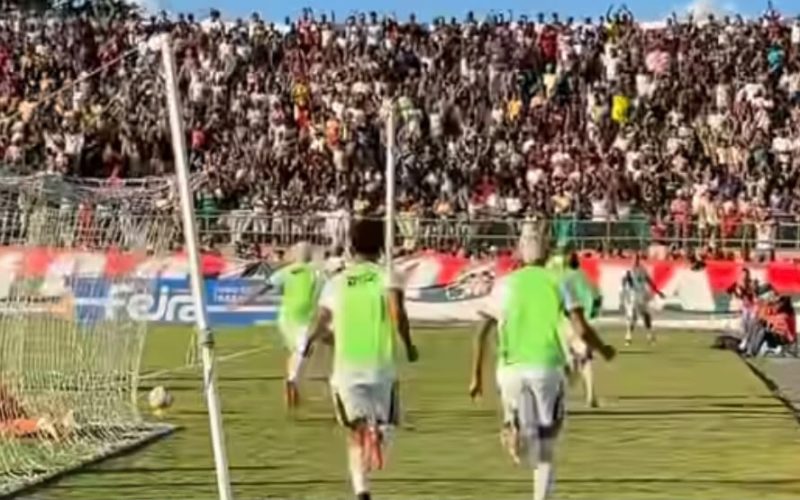 Fluminense de Feira é campeão invicto do Campeonato Baiano Série B
