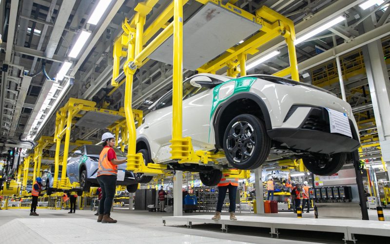 BYD abre vagas exclusivas para Pessoas com Deficiência no complexo industrial de Camaçari