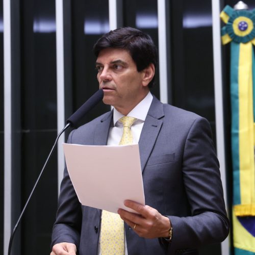 Deputados aprovam desconto de aluguel em folha de pagamento