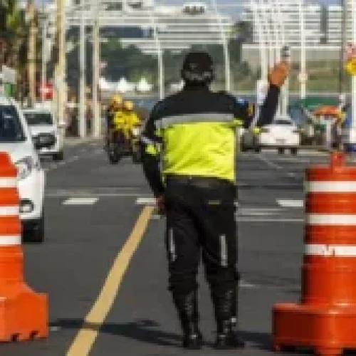 Transalvador testa câmeras com IA para flagrar infrações