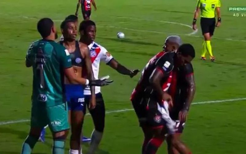 Jogadores de Bahia e Vitória são denunciados pelo STJD após treta no Ba-Vi; saiba mais
