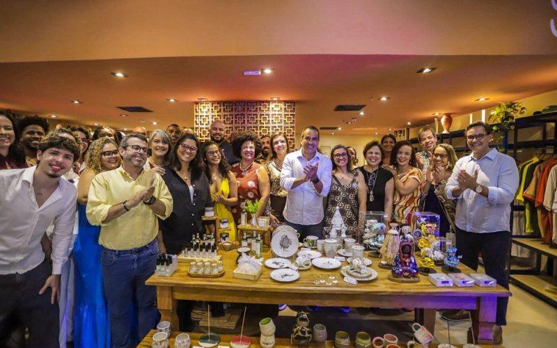 Prefeitura inaugura primeira loja colaborativa em shopping de Salvador com 28 pequenos negócios
