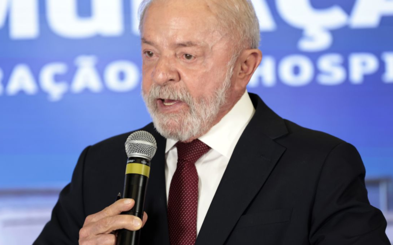 Lula propõe transporte público gratuito aos fins de semana