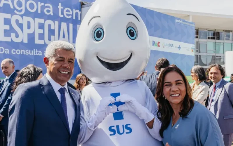Jerônimo Rodrigues em Brasília: participa do lançamento do programa Agora Tem Especialistas