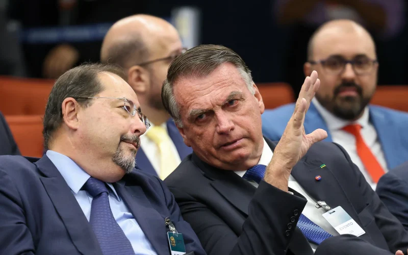 STF entra na fase final do julgamento de Bolsonaro; ex-presidente pode pegar até 40 anos de prisão