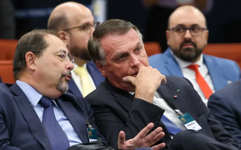 STF marca início de julgamento de Bolsonaro para 2 de setembro e prevê cinco dias de sessões