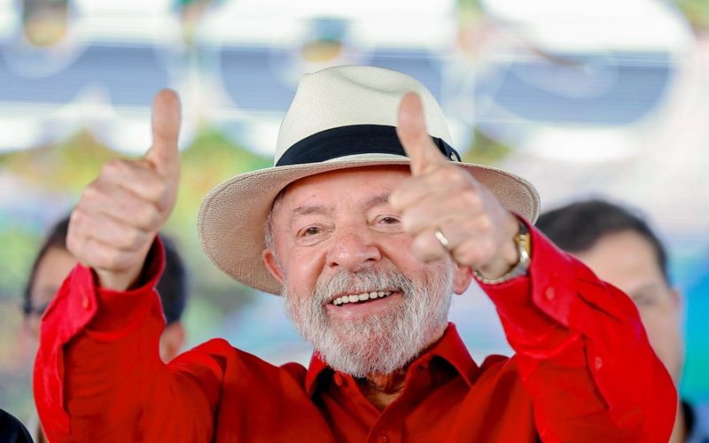 Governo Lula promove a maior distribuição de renda na história do Brasil em 2025