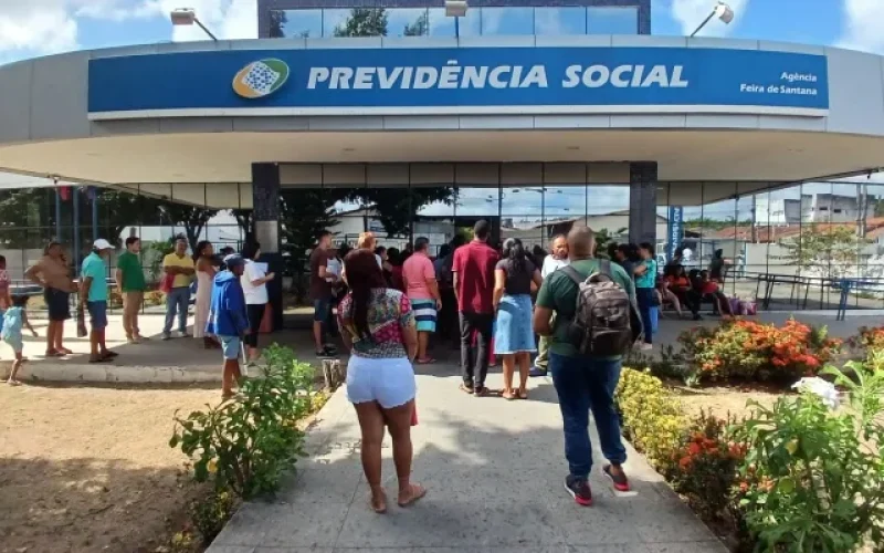 Câmara aprova projeto que proíbe descontos automáticos em aposentadorias do INSS