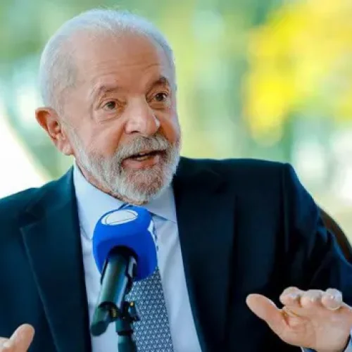 Após ameaça e tarifaço de Trump, governo Lula encerra campanha institucional com o lema ‘Brasil soberano’