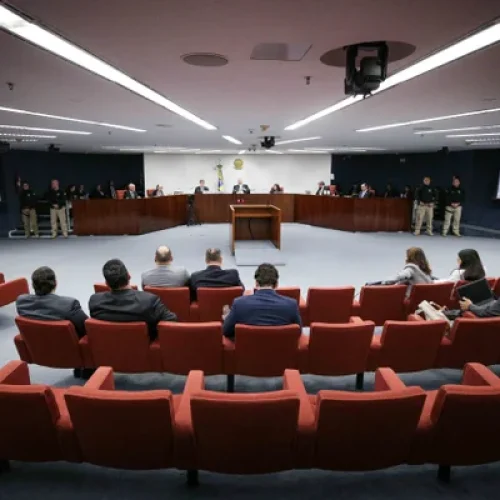 STF condena réus do núcleo das fake news a até 17 anos de prisão