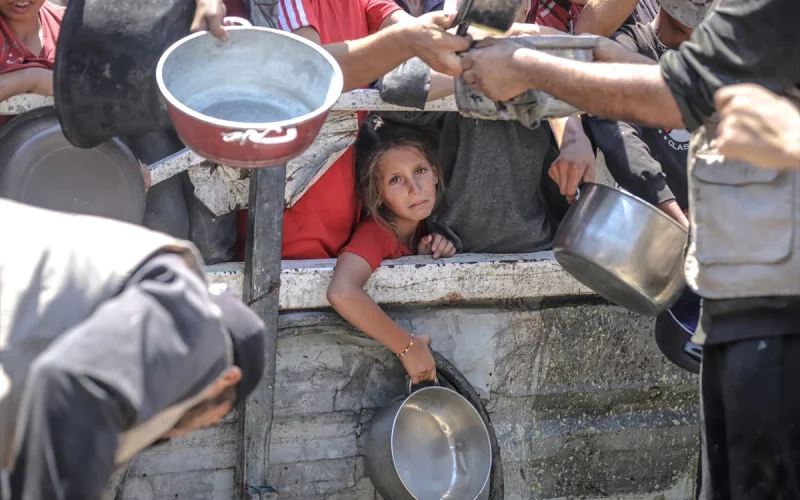 Relatório interno dos EUA não encontra provas de que Hamas rouba comida em Gaza