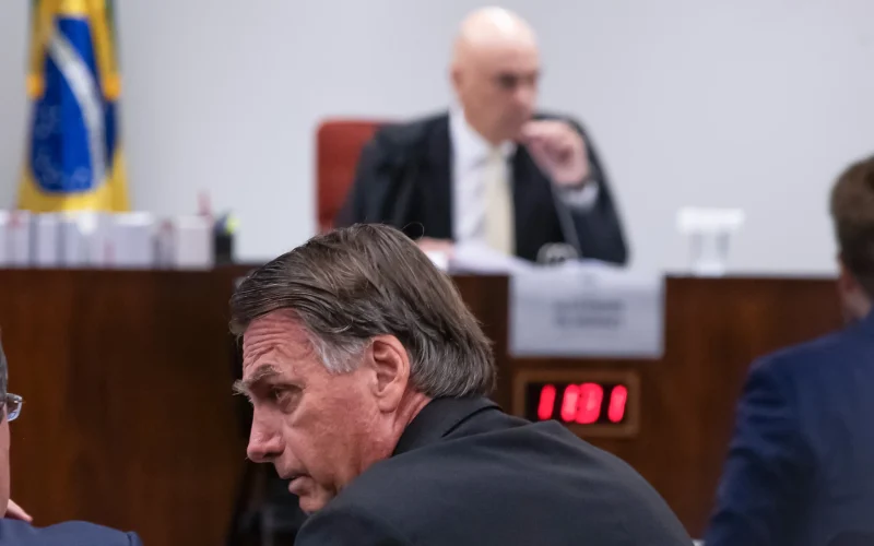 Primeira Turma do STF fixa pena total de 27 anos e três meses de prisão para Jair Bolsonaro