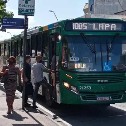 Prefeitura de Salvador vai liberar transporte gratuito para estudantes nos dias do Enem