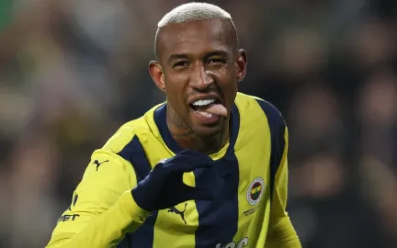 Anderson Talisca aceita reduzir salário e fica perto de fechar com o Flamengo — meia dá moral ao Rubro-Negro e deixa o Bahia no passado