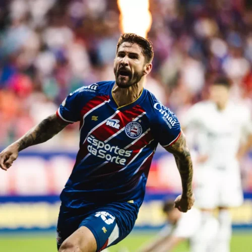 Bahia anuncia retorno do atacante Everaldo