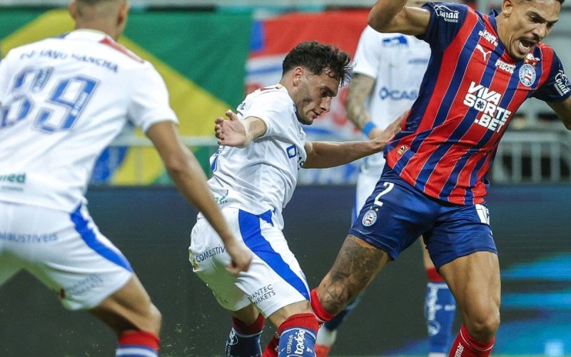 Fortaleza venceu o Bahia , veja os gols
