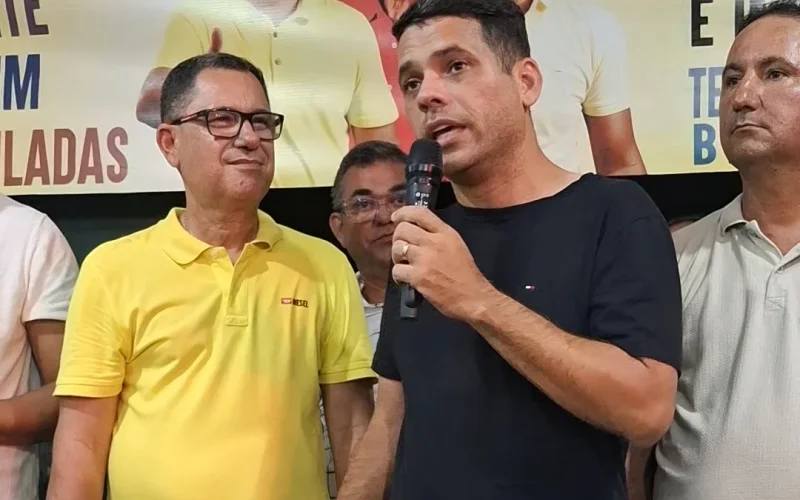 Assista Hélio Ferreira declara apoio a Thiago Gilleno