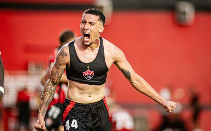 Vitória vence São Paulo e escapa do rebaixamento da última rodada da Série A