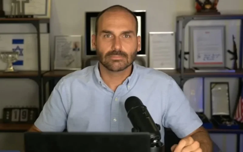 Eduardo Bolsonaro ameaça família de Moraes: “Vou atrás de cada um de vocês”