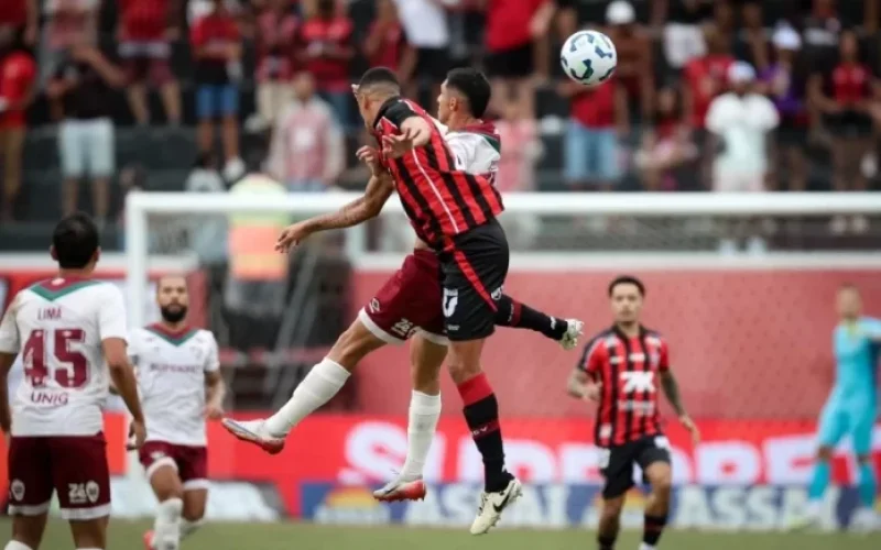 NOVO VACILO! Vitória perde para o Fluminense no Barradão
