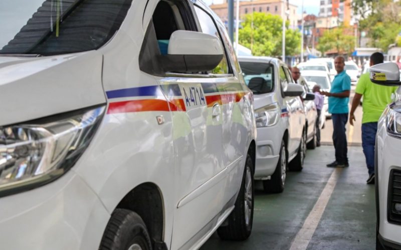 Vistoria obrigatória para taxistas de Salvador segue até 30 de setembro