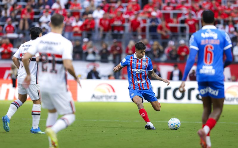 Bahia reage e arranca empate do São Paulo nos momentos finais