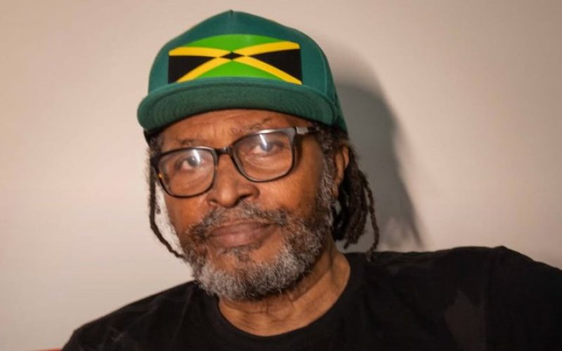 Edson Gomes “se manifesta” após polêmica com Daniela Mercury e acusações de violência doméstica; confira