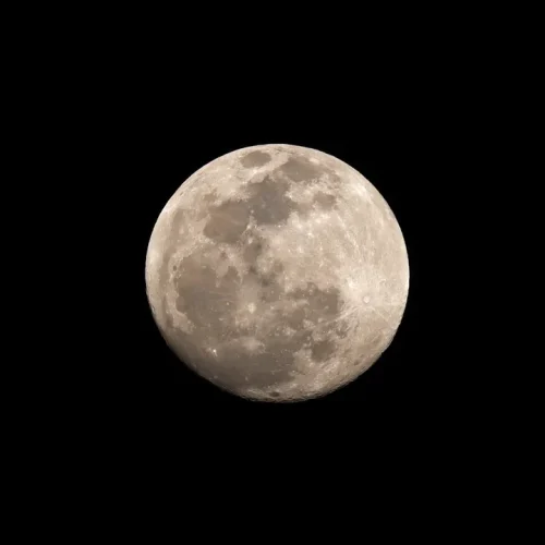 Asteroide vai atingir a Lua? Entenda por que a Nasa deu o alerta