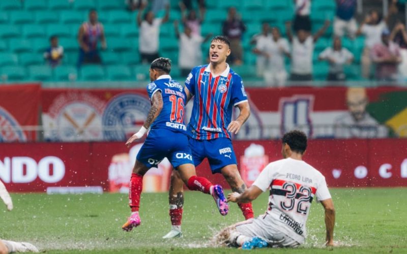Bahia abre vantagem, vacila, mas reage e vence o São Paulo