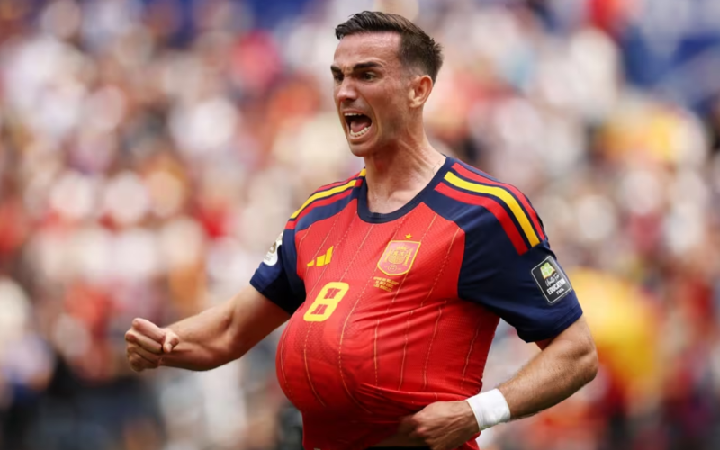 Espanha vence Bélgica e avança à semifinal da Copa