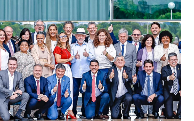 Dois baianos devem deixar o governo Lula nos próximos meses
