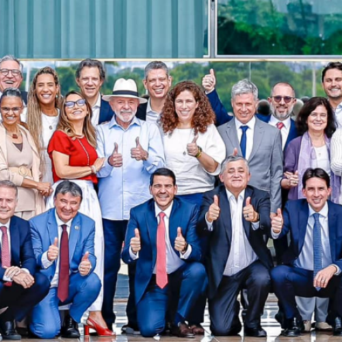 Dois baianos devem deixar o governo Lula nos próximos meses