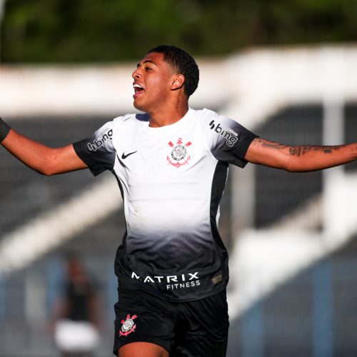 Bahia paga multa e contrata Kauê Furquim, joia de 16 anos do Corinthians