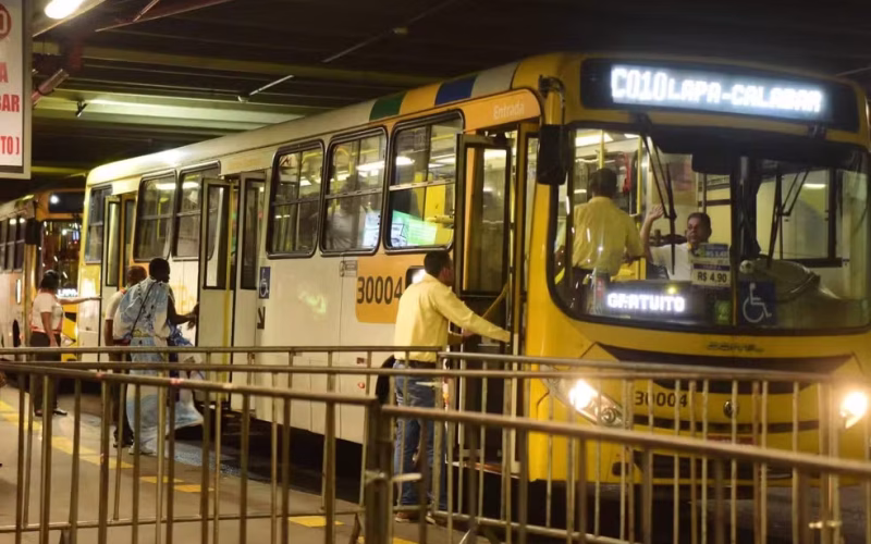 Linhas da Lapa retornaram ao subsolo da estação desde desta sexta-feira (6)