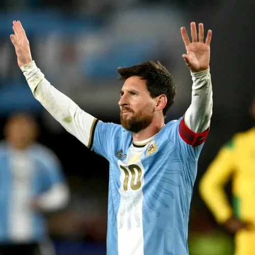 Lionel Messi se despede da Argentina com vitória por 3 a 0 sobre Benin