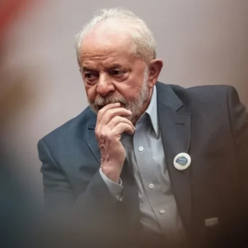 Entenda a proposta do governo Lula para taxar os super-ricos no Brasil e no mundo