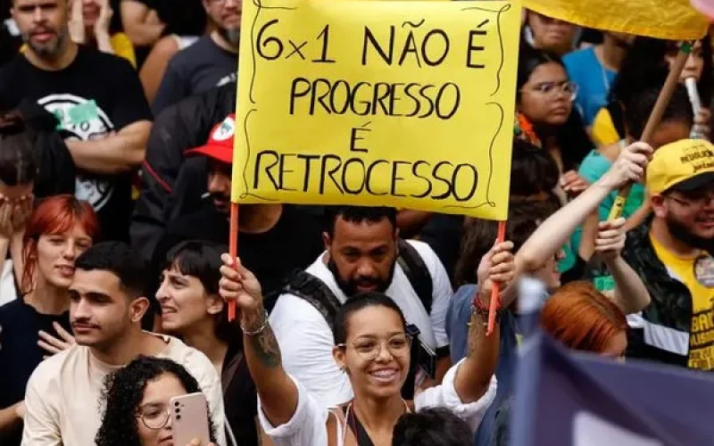 Fim da escala 6×1: governo vai propor jornada 5×2 com limite de 40 horas semanais