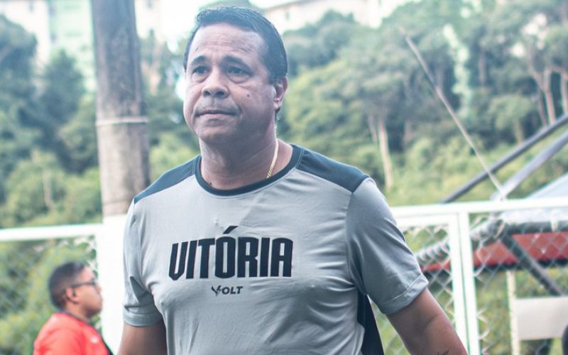 Rodrigo Chagas é efetivado como novo treinador do Vitória