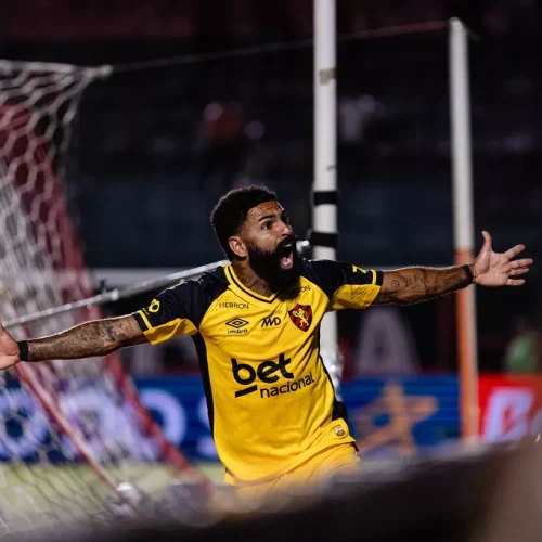 Vitória vacila e empata com o lanterna Sport por 2 a 2 em pleno Barradão