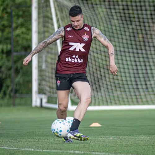 Escalação do Vitória para Ba-Vi 507: veja provável time, dúvidas e desfalques após último treino