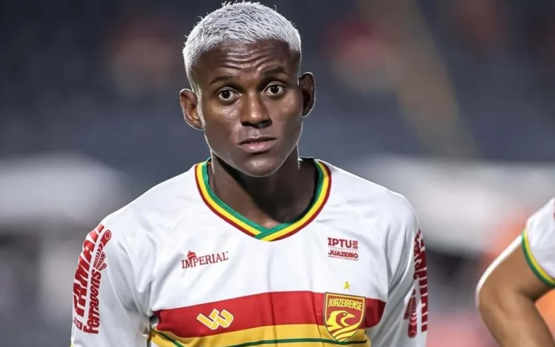 Vitória fecha contratação de destaque do Baianão; saiba quem é